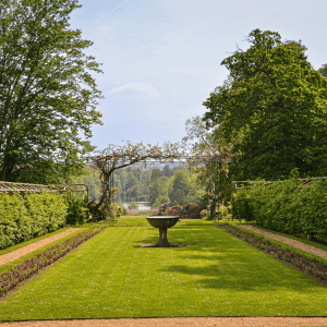Formal Gardens in the Cotswolds